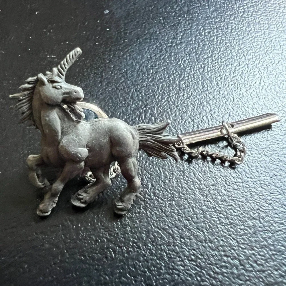 JJ Vintage Unicorn Lapel Pin Pewter Tie Tack Mythical Fantasy Horse‎ Collectible